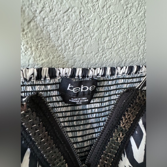 Blouse - Picture 2 of 3